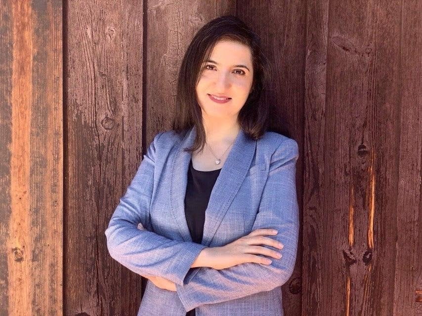 Elham Hojati photo